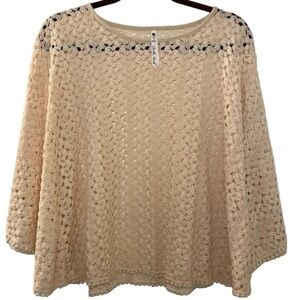 Leo & Nicole poncho, size PL. Cream color and a pretty lace fabric.